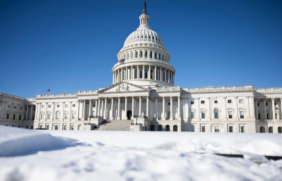 美政府部分停摆致关键就业数据延期，金价技